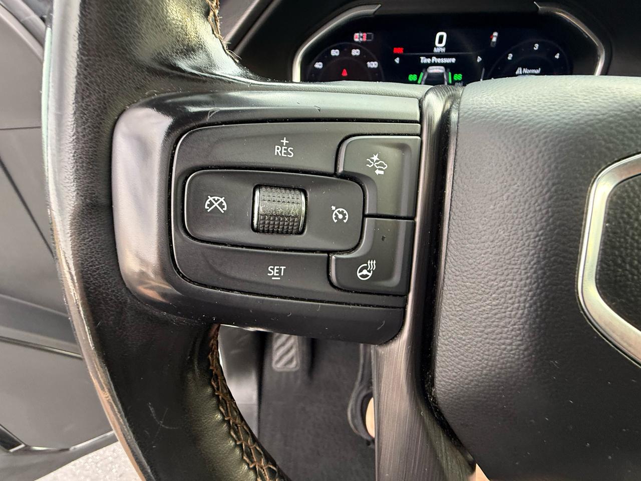 GMC Sierra 2500HD 4WD Crew Cab 159" AT4 2024