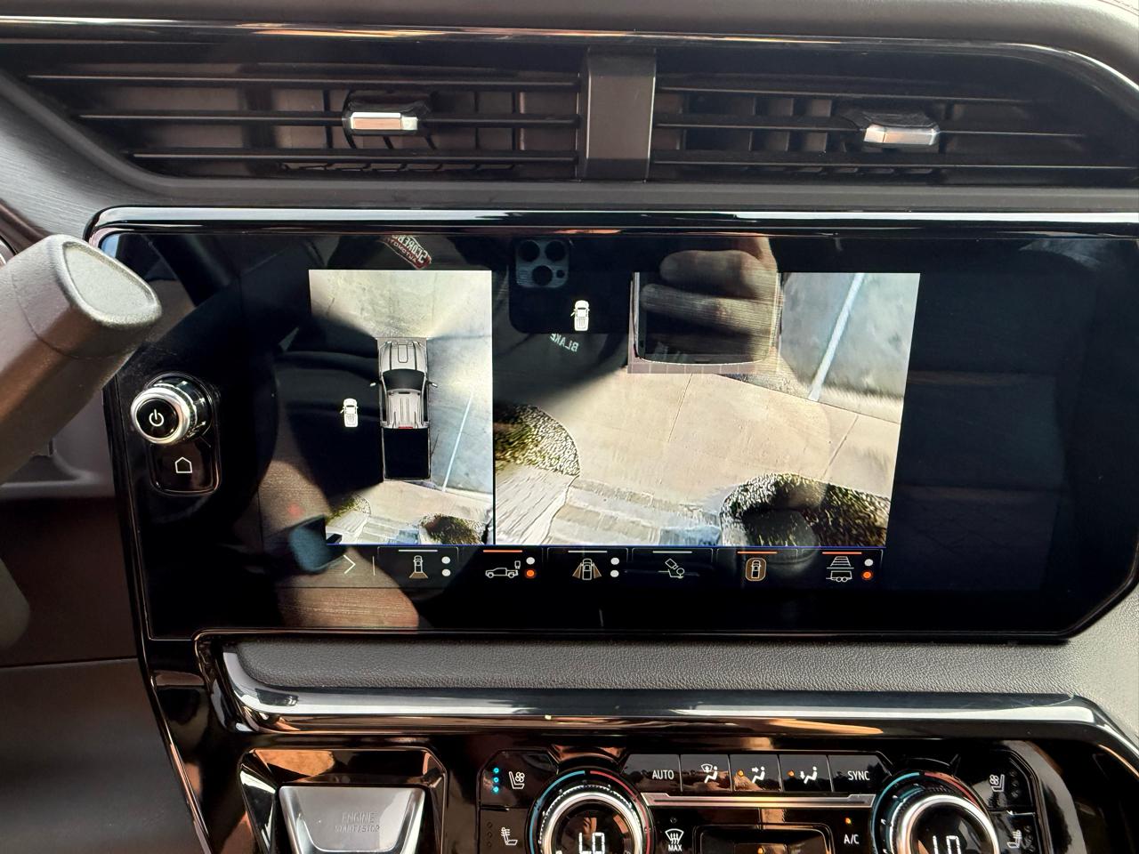 GMC Sierra 2500HD 4WD Crew Cab 159" AT4 2024