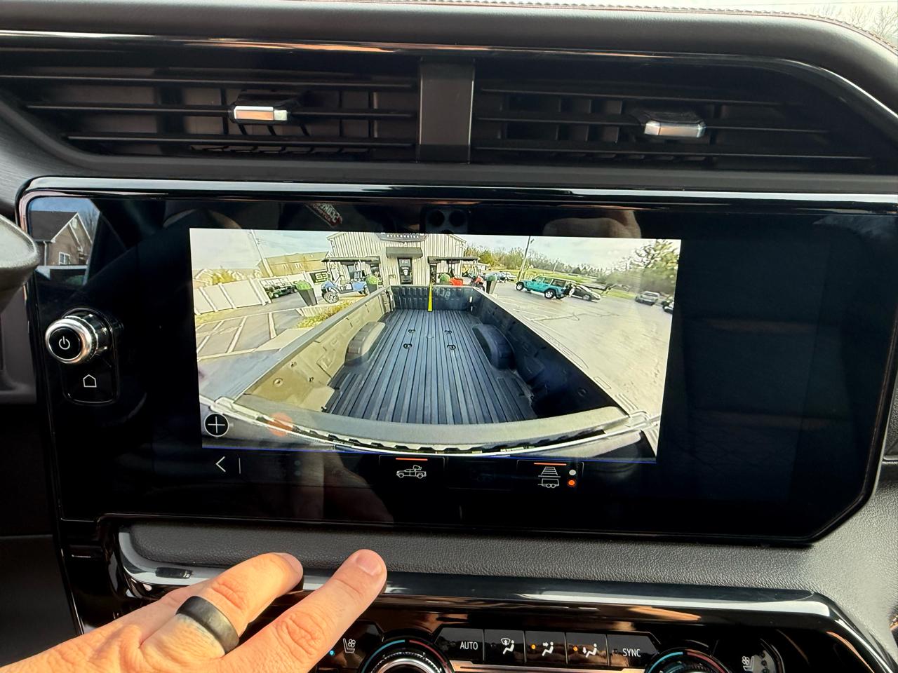 GMC Sierra 2500HD 4WD Crew Cab 159" AT4 2024