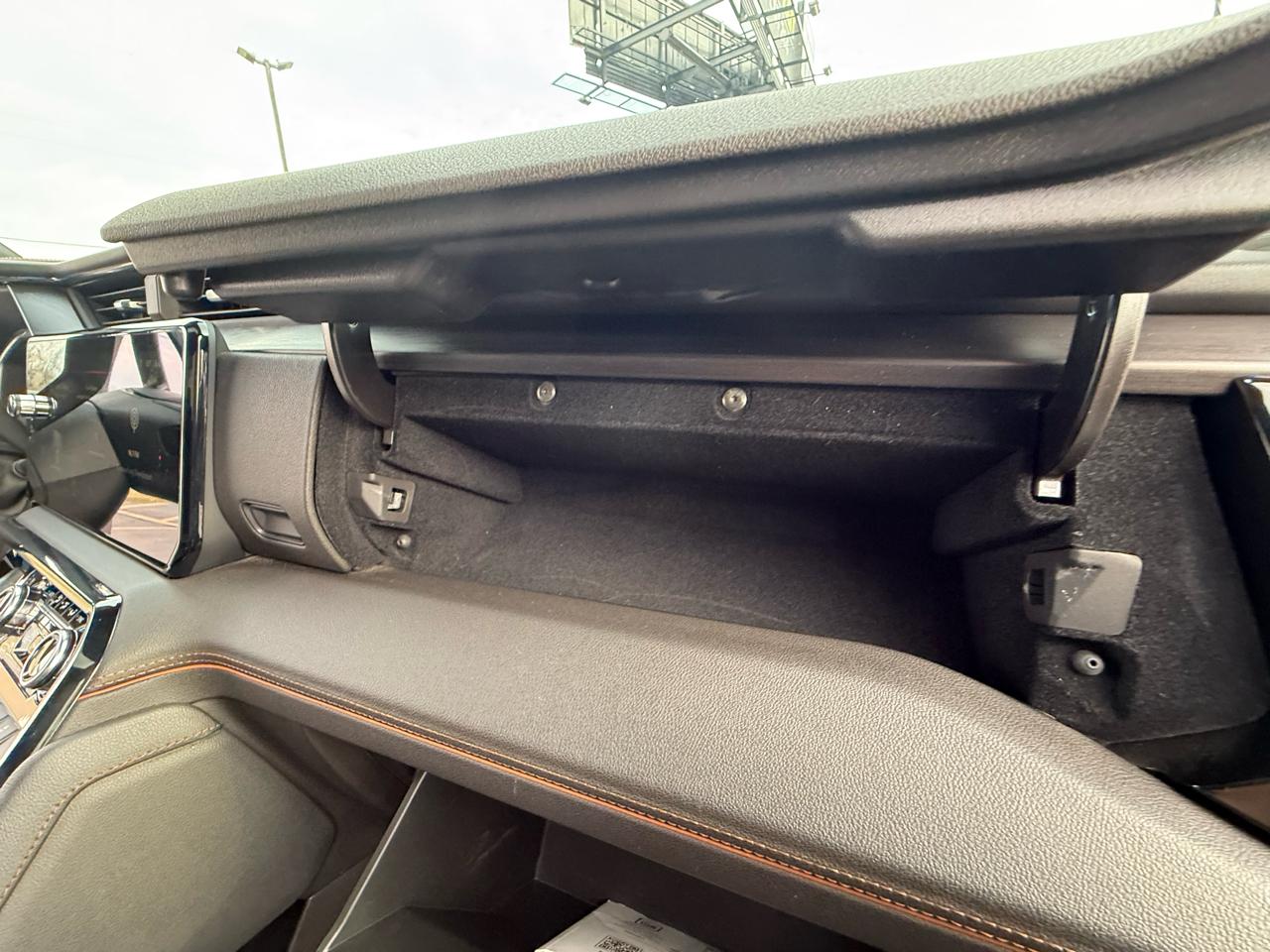 GMC Sierra 2500HD 4WD Crew Cab 159" AT4 2024