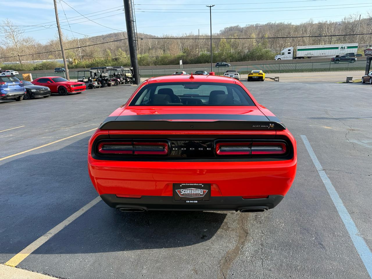 View vehicle photo 4