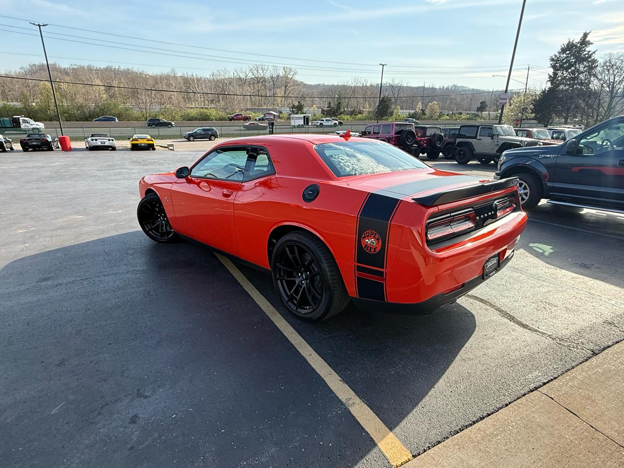 View vehicle photo 5