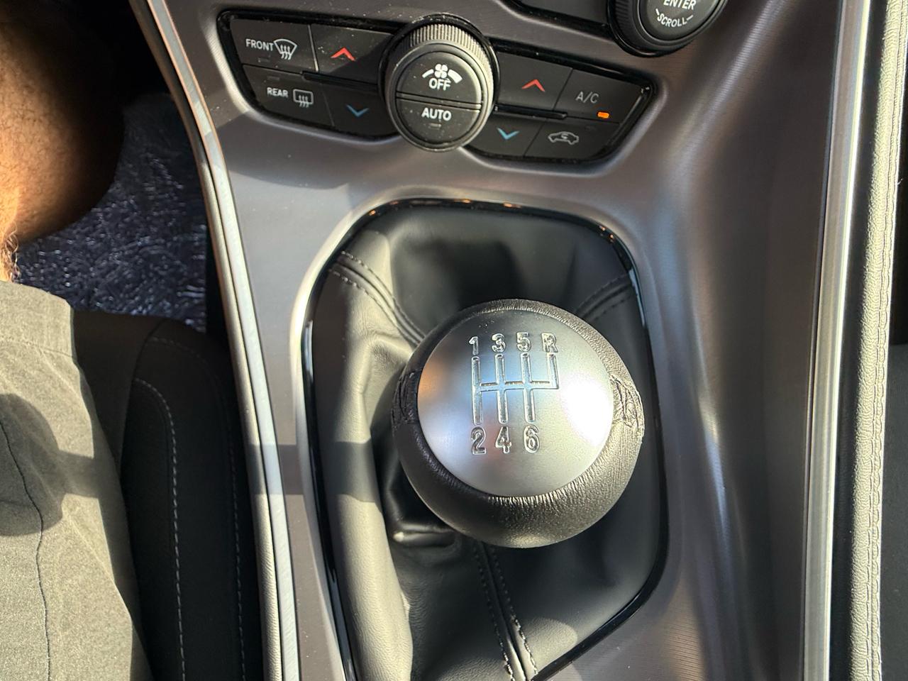 Dodge Challenger R/T Scat Pack RWD 2022