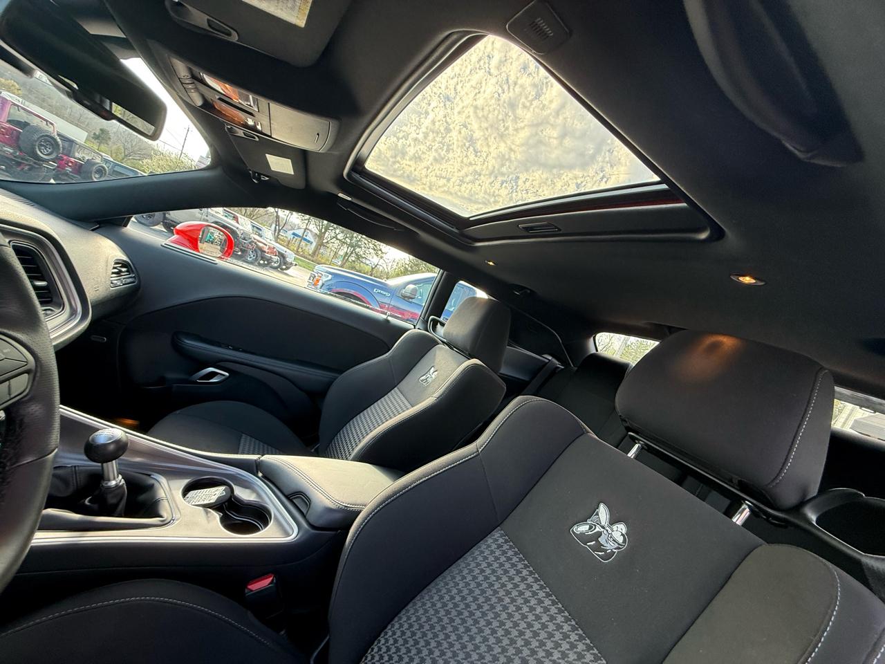 Dodge Challenger R/T Scat Pack RWD 2022