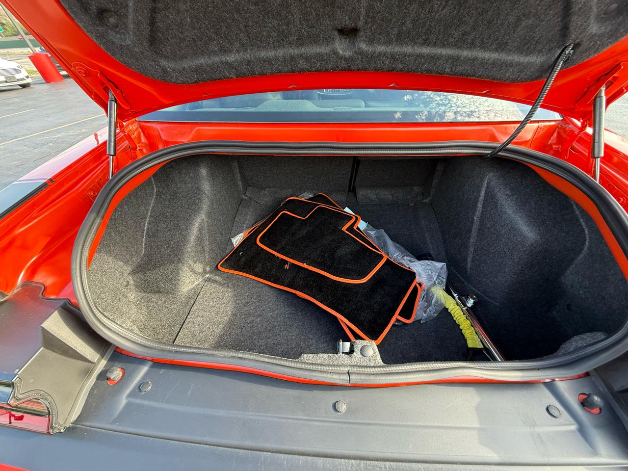 Dodge Challenger R/T Scat Pack RWD 2022