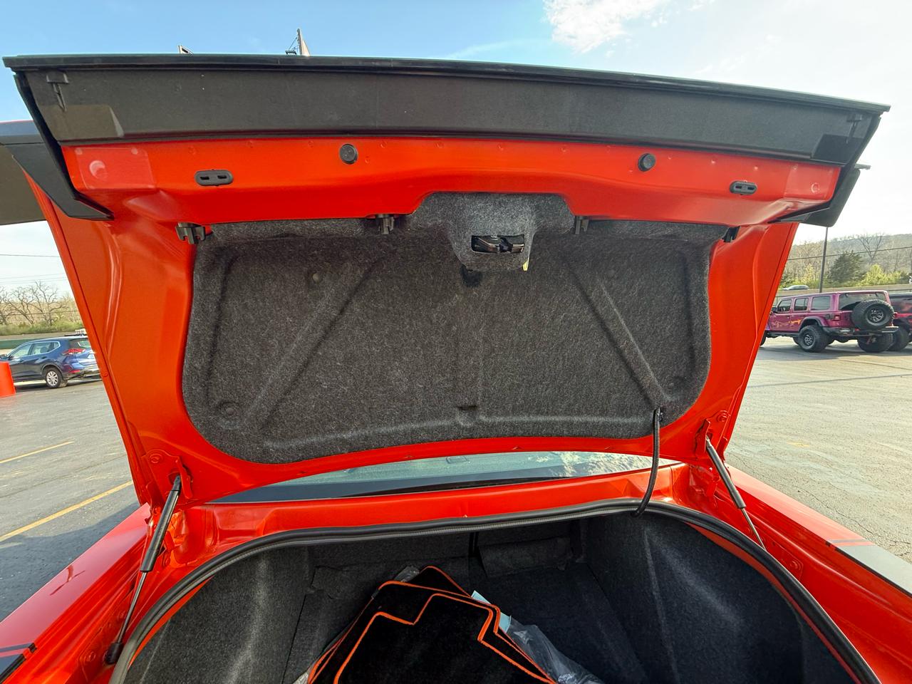 Dodge Challenger R/T Scat Pack RWD 2022