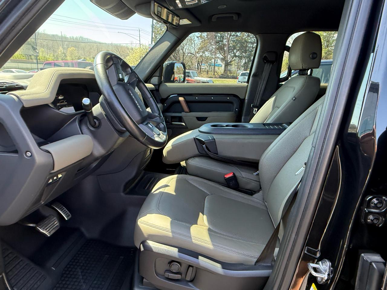 Land Rover Defender 110 X AWD 2023