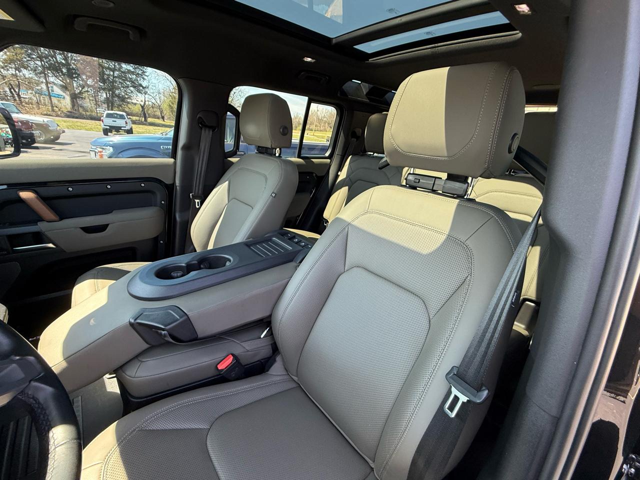 Land Rover Defender 110 X AWD 2023