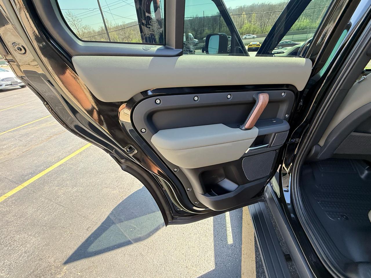 Land Rover Defender 110 X AWD 2023