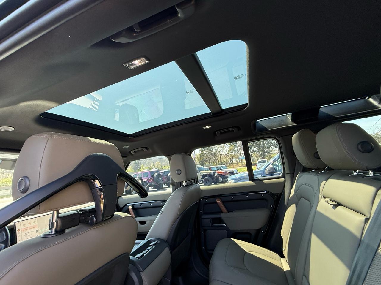 Land Rover Defender 110 X AWD 2023