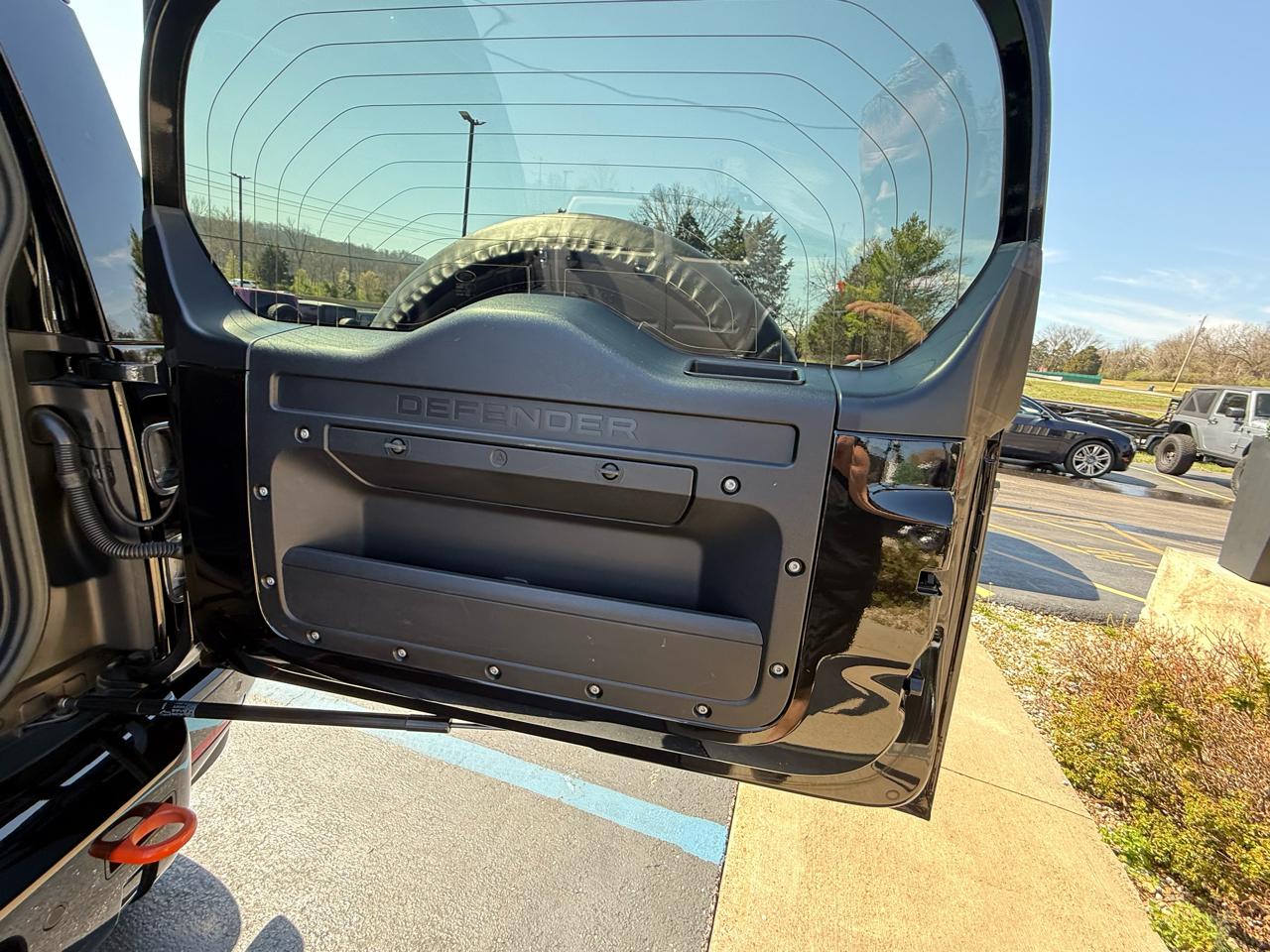 Land Rover Defender 110 X AWD 2023