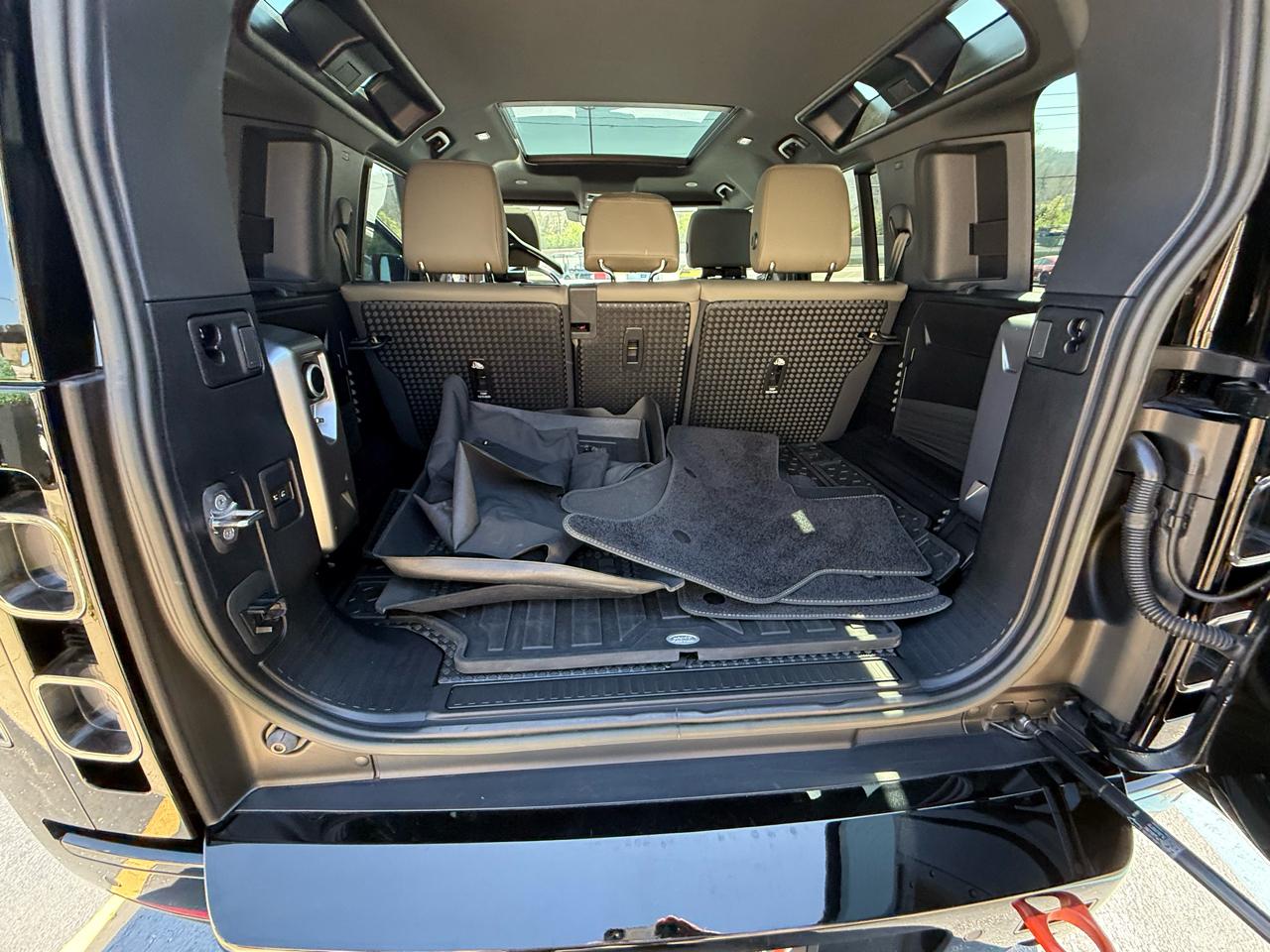 Land Rover Defender 110 X AWD 2023