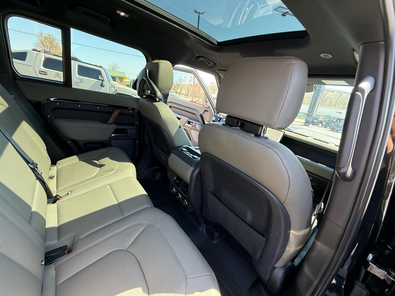 Land Rover Defender 110 X AWD 2023