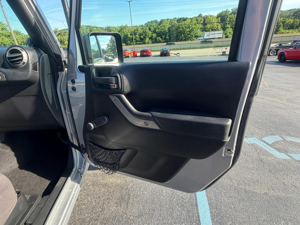 Jeep Wrangler 4WD 2dr Sport 2014