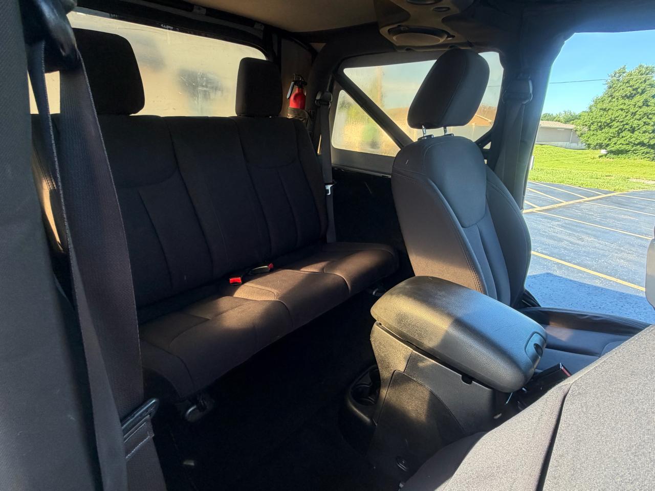 Jeep Wrangler 4WD 2dr Sport 2014