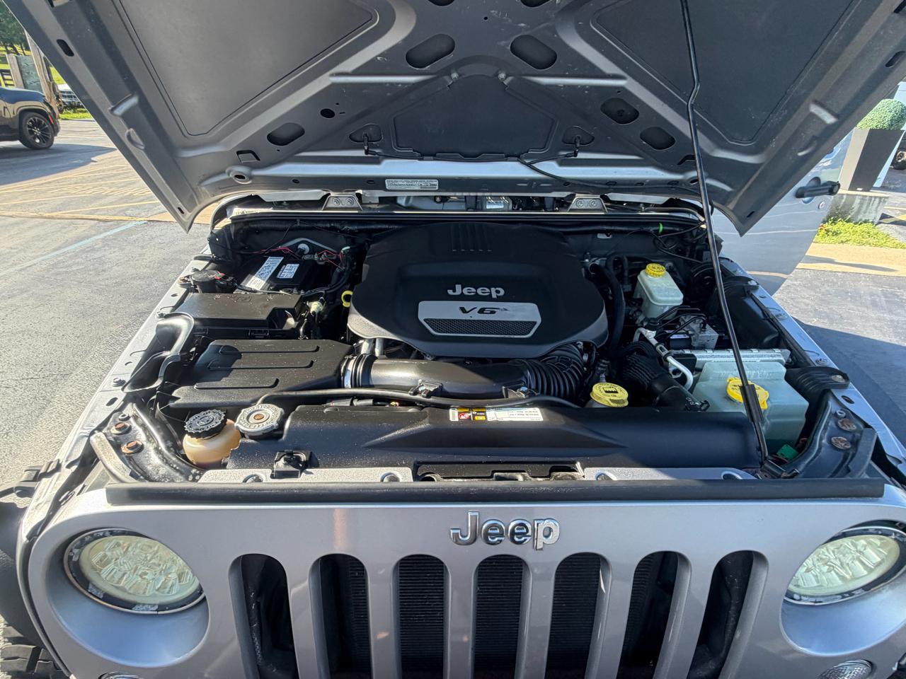 Jeep Wrangler 4WD 2dr Sport 2014