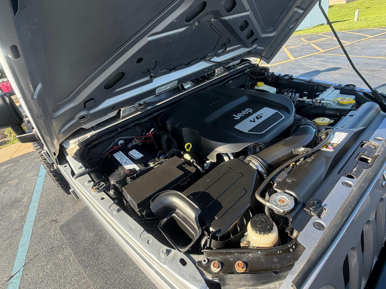 Jeep Wrangler 4WD 2dr Sport 2014
