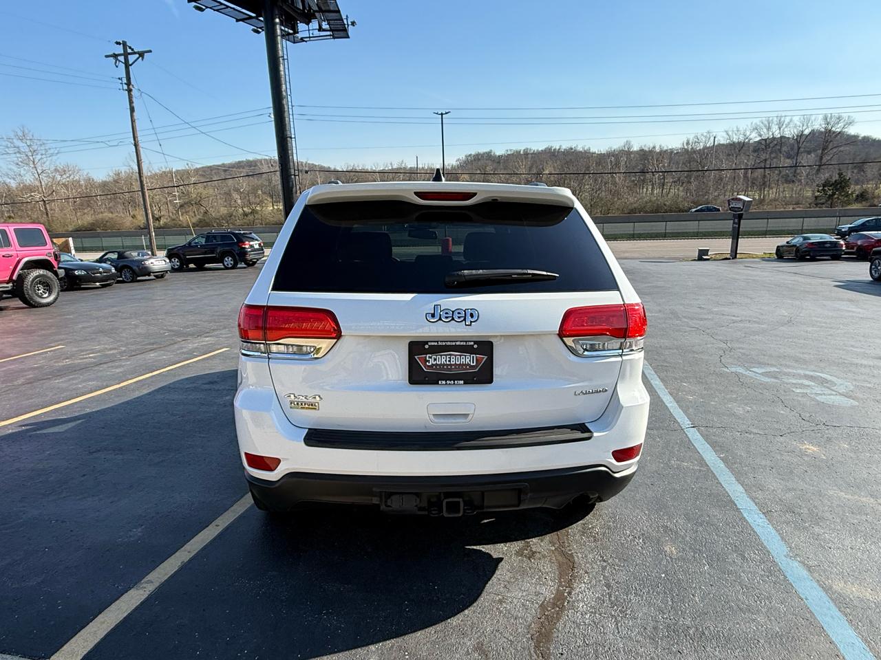 Jeep Grand Cherokee 4WD 4dr Laredo 2015