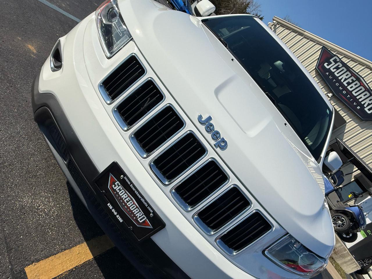 Jeep Grand Cherokee 4WD 4dr Laredo 2015