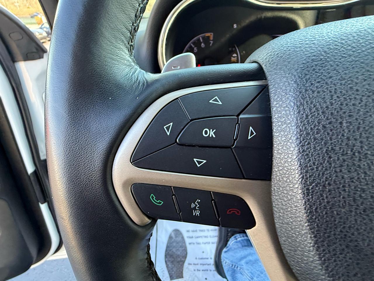 Jeep Grand Cherokee 4WD 4dr Laredo 2015