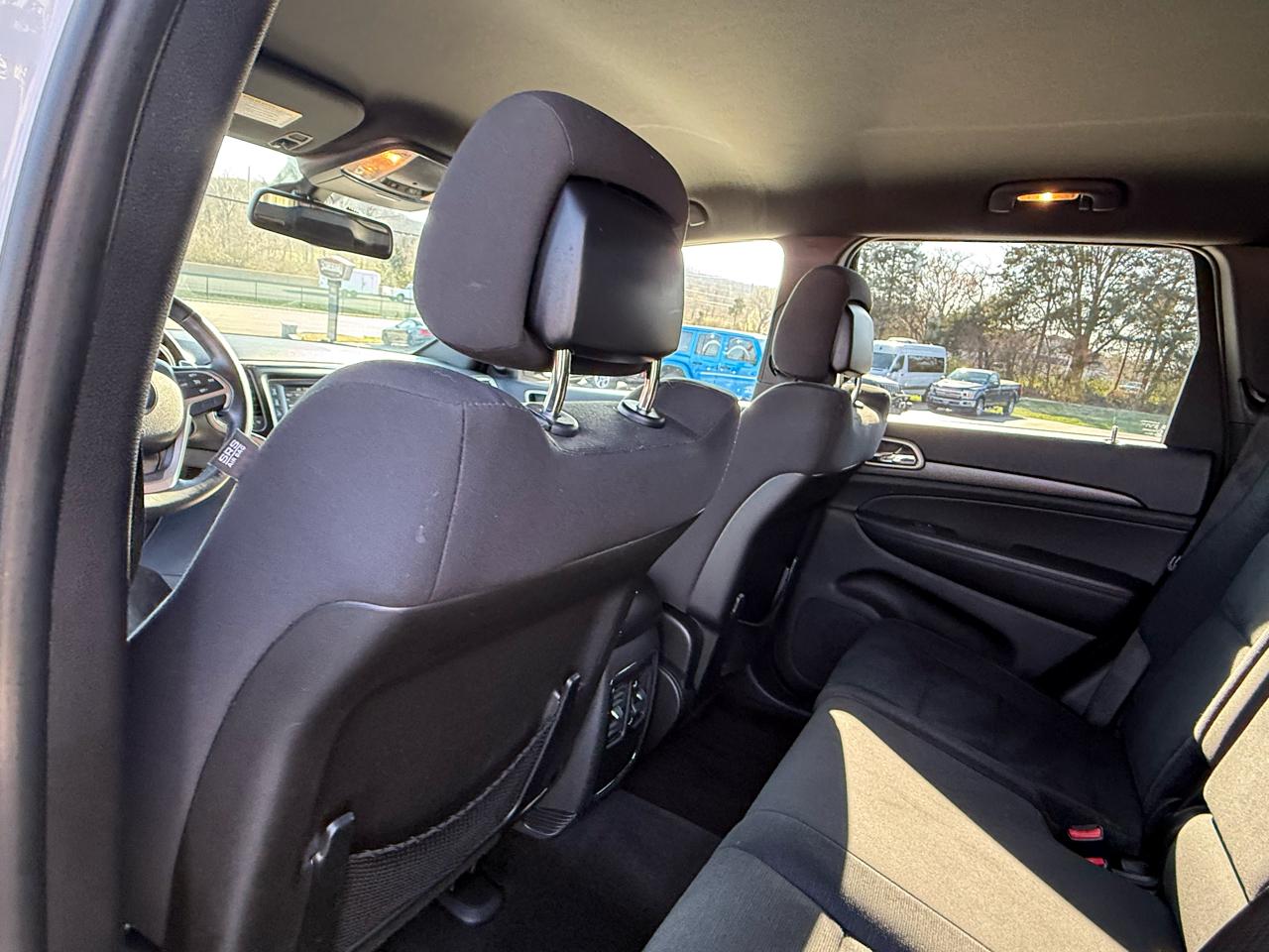 Jeep Grand Cherokee 4WD 4dr Laredo 2015