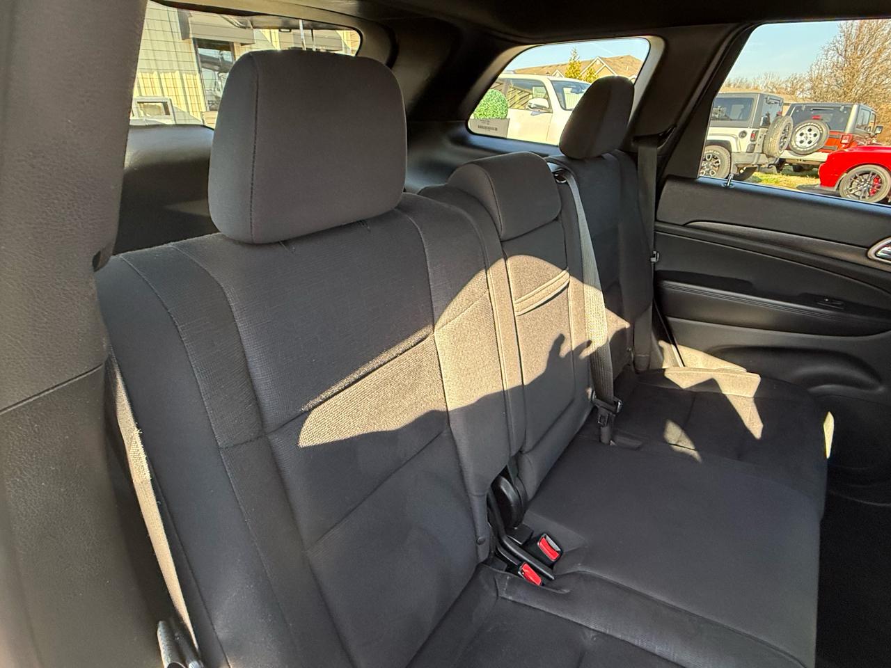 Jeep Grand Cherokee 4WD 4dr Laredo 2015