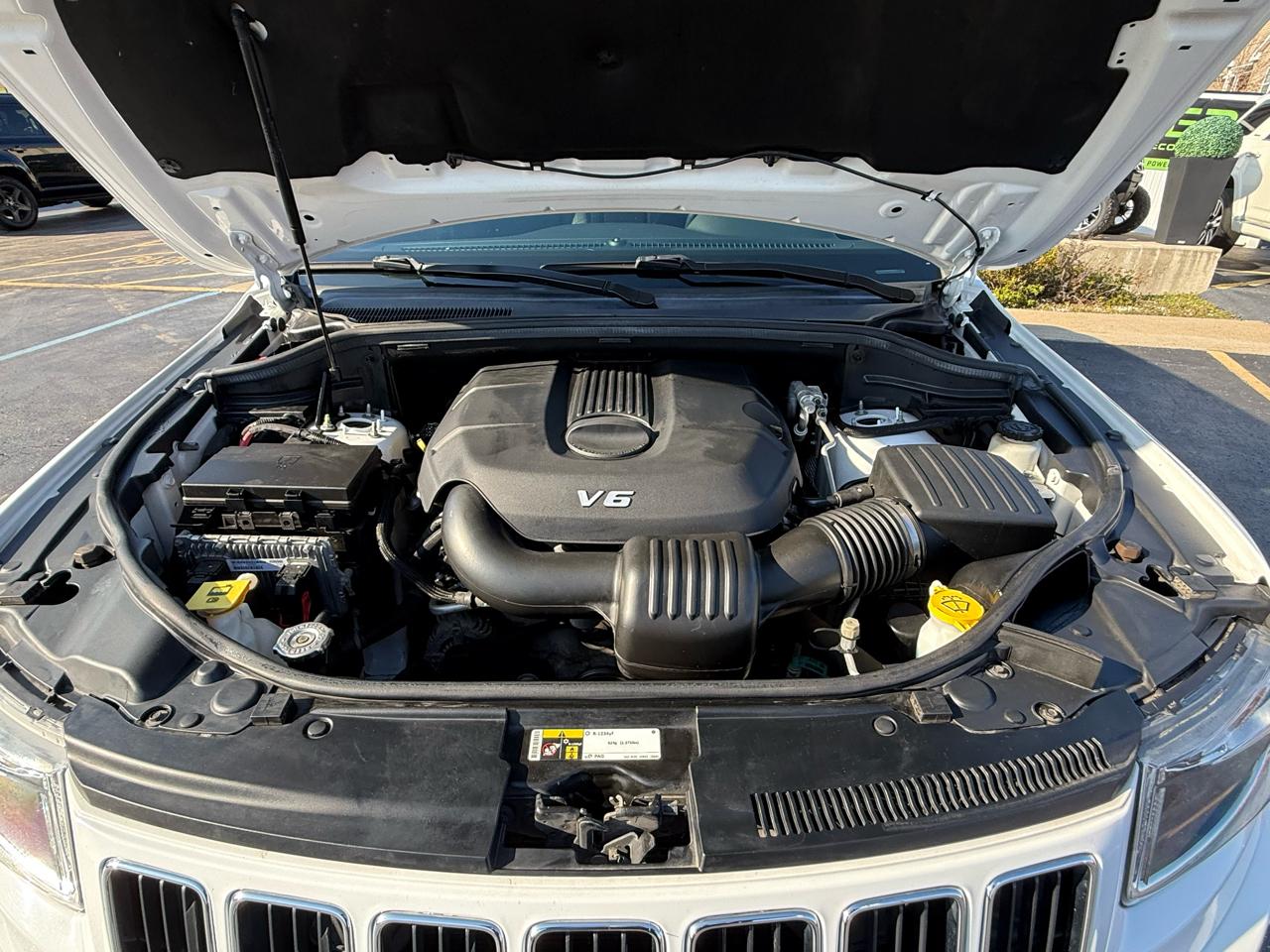 Jeep Grand Cherokee 4WD 4dr Laredo 2015