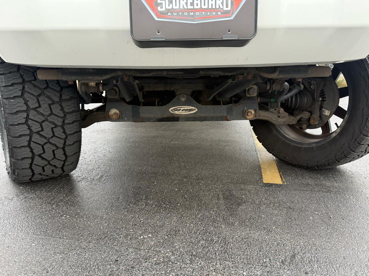 Toyota Tacoma SR5 Double Cab 5' Bed V6 4x4 AT (Natl) 2017