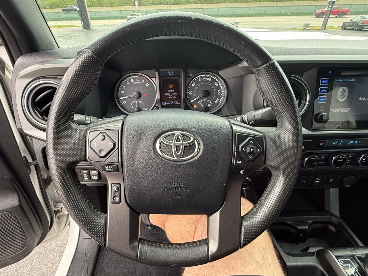 Toyota Tacoma SR5 Double Cab 5' Bed V6 4x4 AT (Natl) 2017