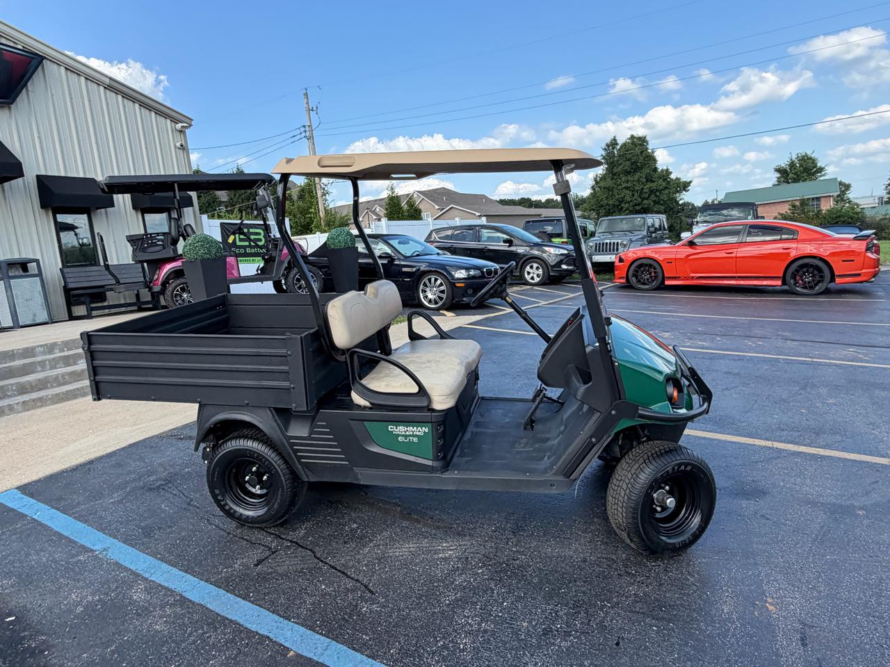 Cushman Hauler  2023