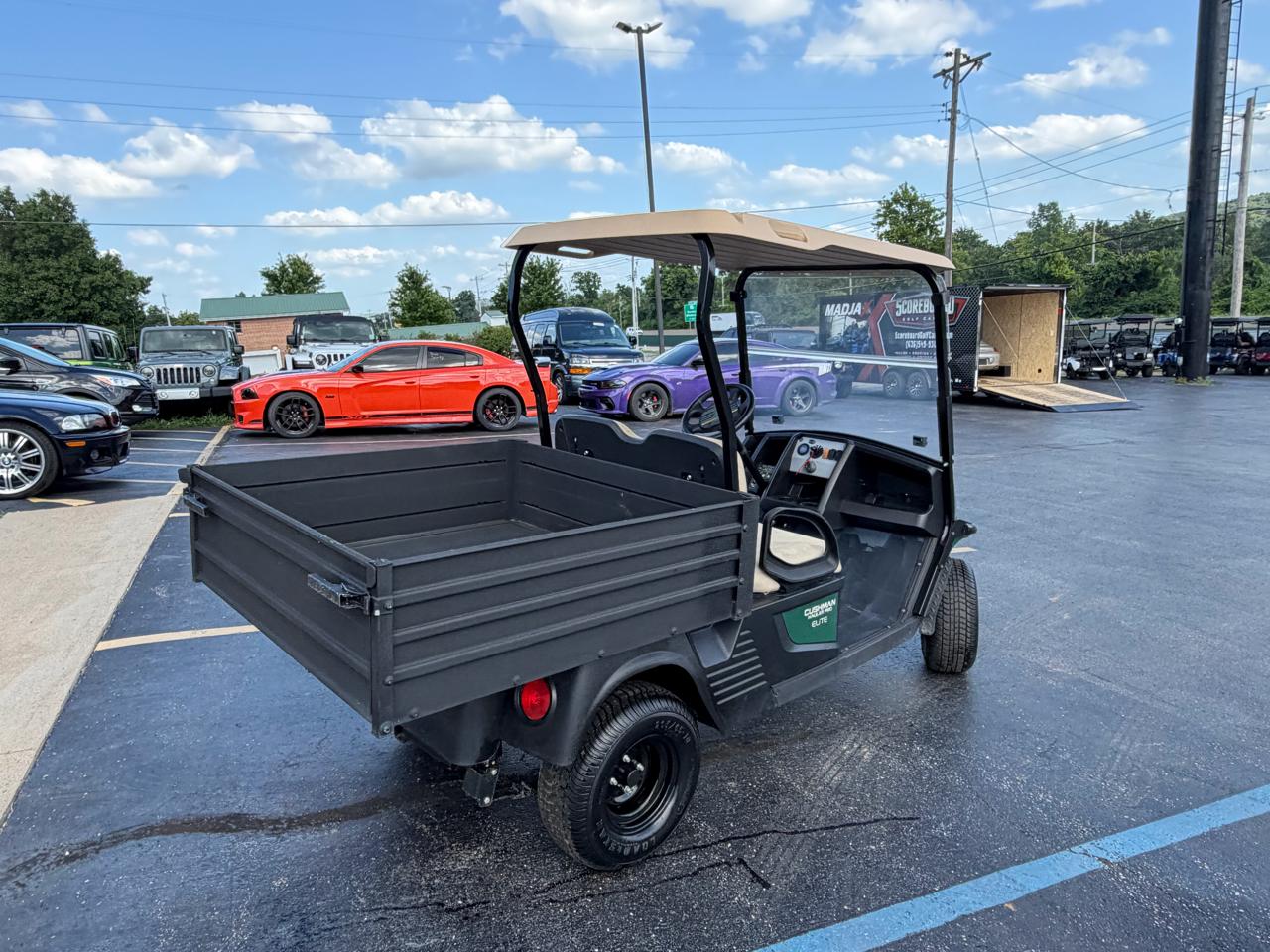 Cushman Hauler  2023