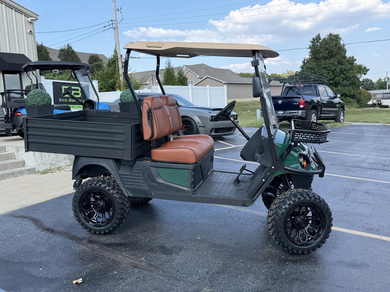 Cushman Hauler  2023