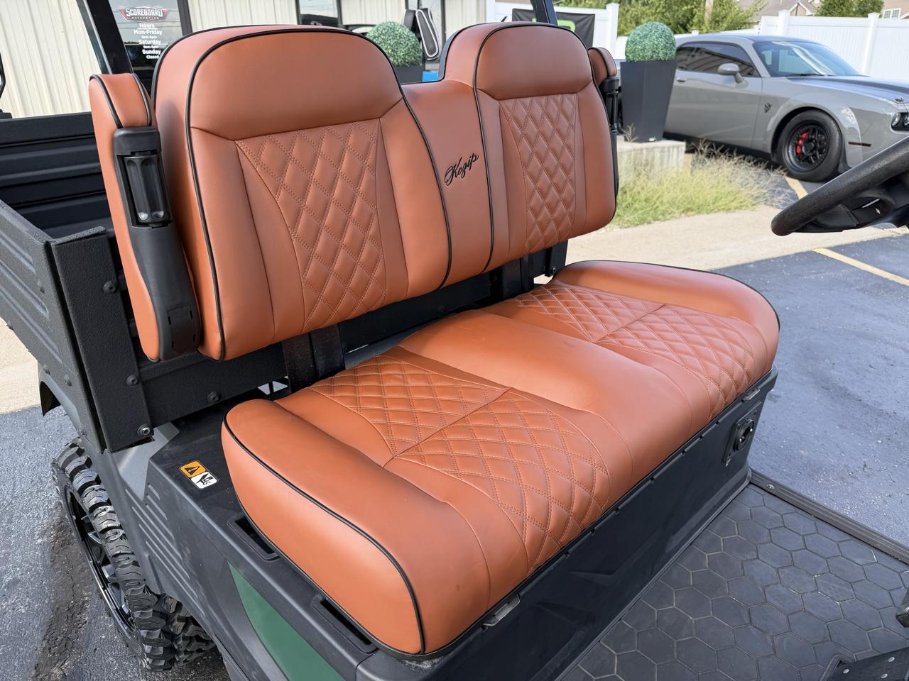 Cushman Hauler  2023