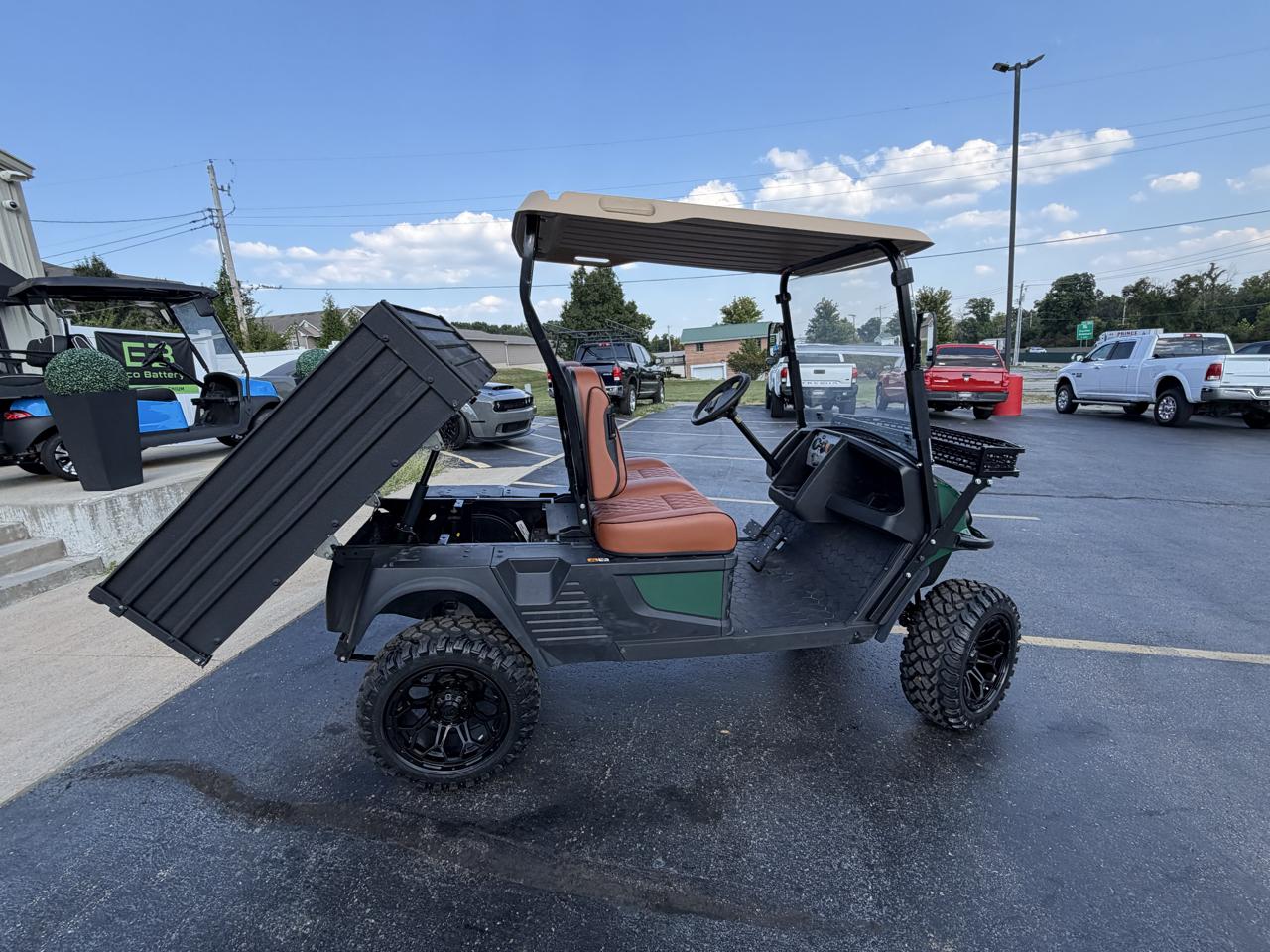 Cushman Hauler  2023