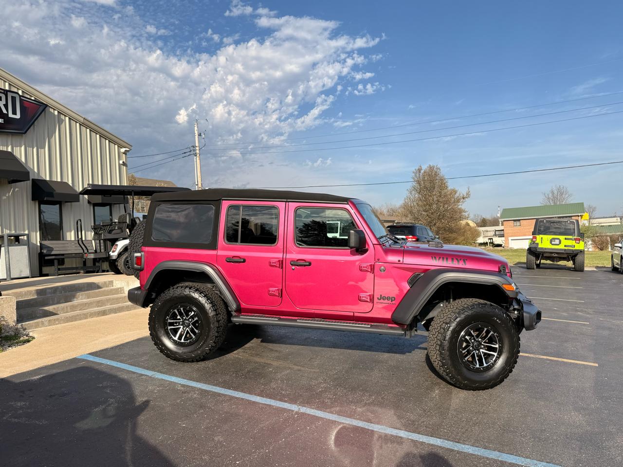 Jeep Wrangler Willys 4 Door 4x4 2024