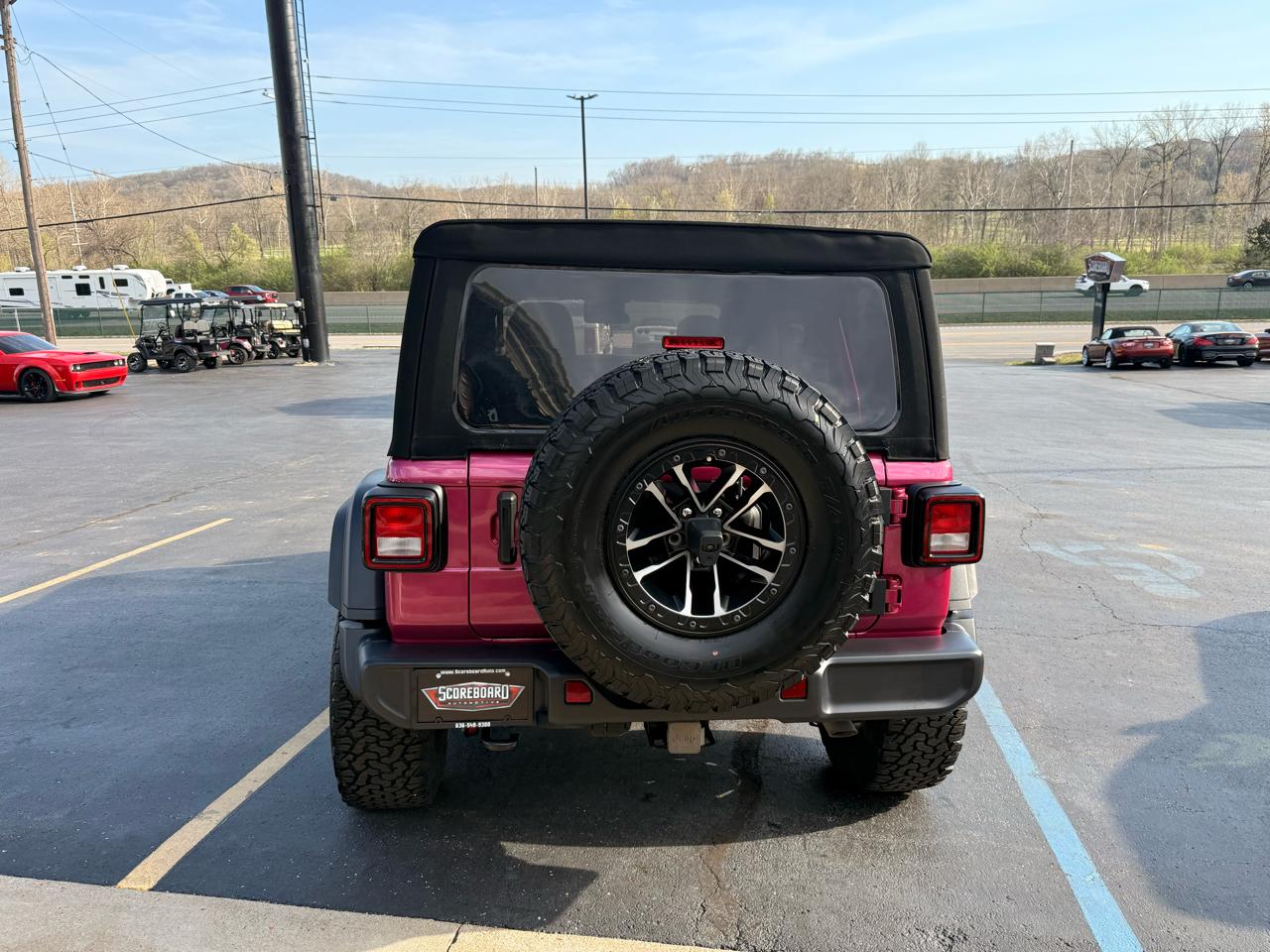 Jeep Wrangler Willys 4 Door 4x4 2024