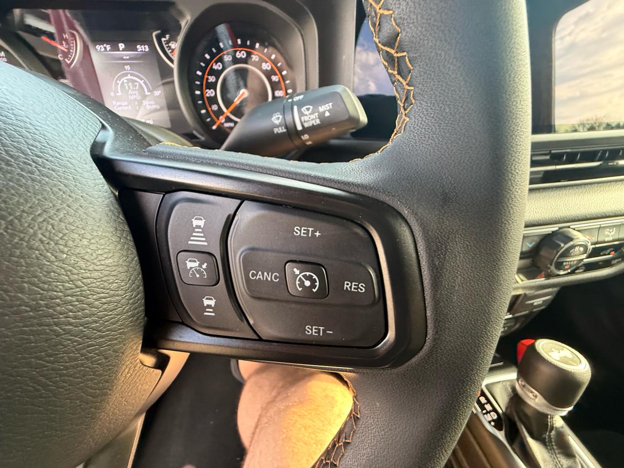 Jeep Wrangler Willys 4 Door 4x4 2024