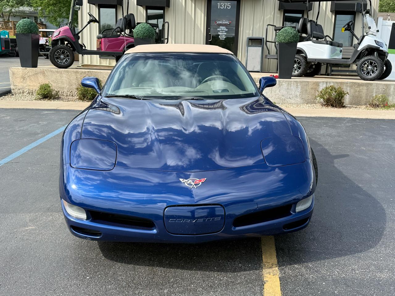 Chevrolet Corvette 2D Convertible 2004