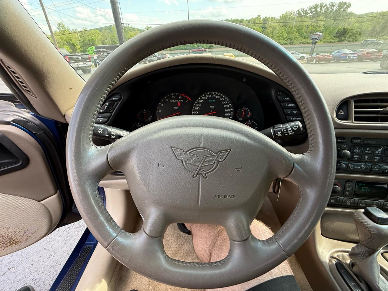 Chevrolet Corvette 2D Convertible 2004