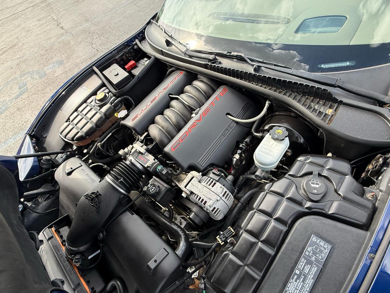 Chevrolet Corvette 2D Convertible 2004