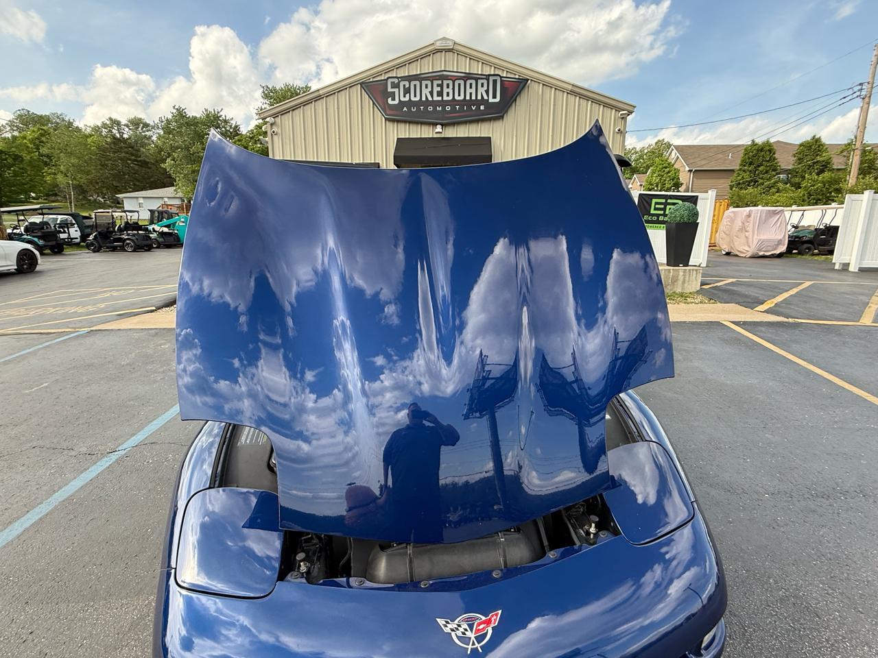 Chevrolet Corvette 2D Convertible 2004