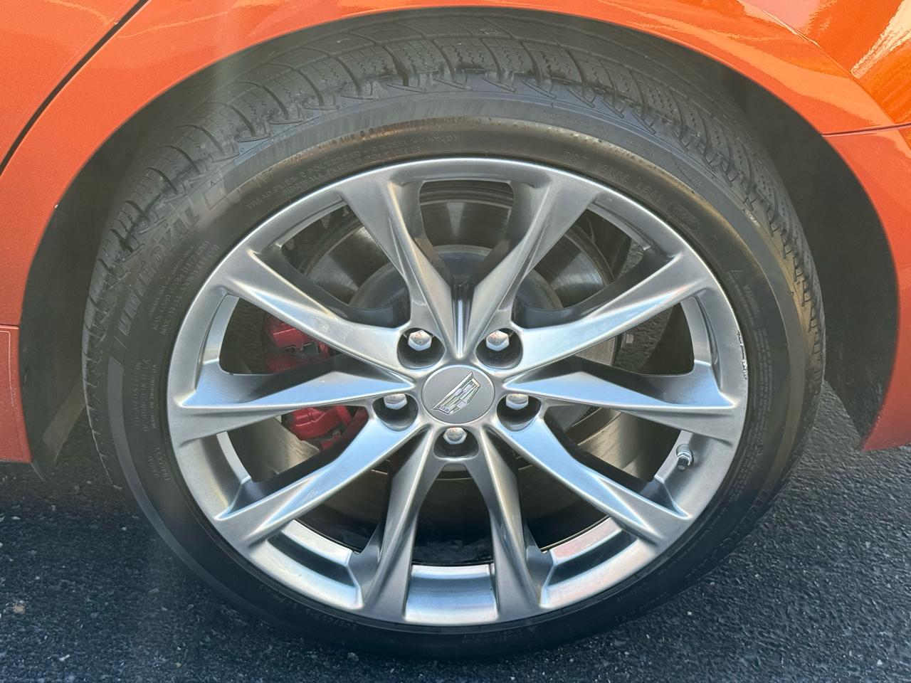 Cadillac CT5-V  2022