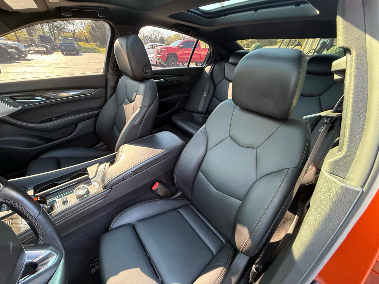 Cadillac CT5-V  2022