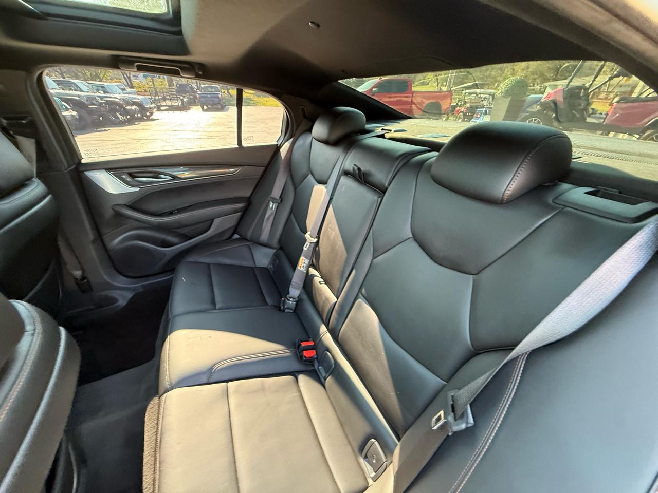 Cadillac CT5-V  2022