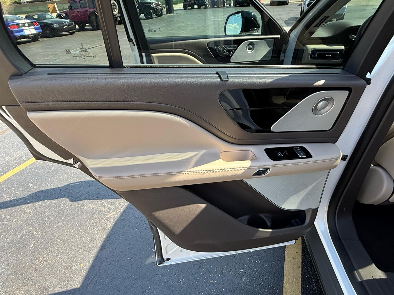 Lincoln Aviator Reserve AWD 2020