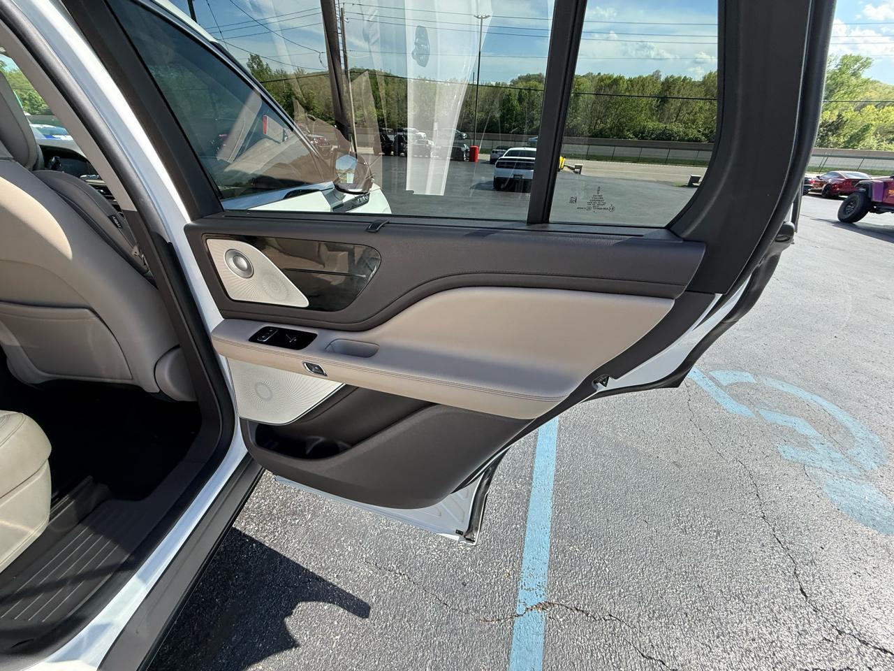 Lincoln Aviator Reserve AWD 2020