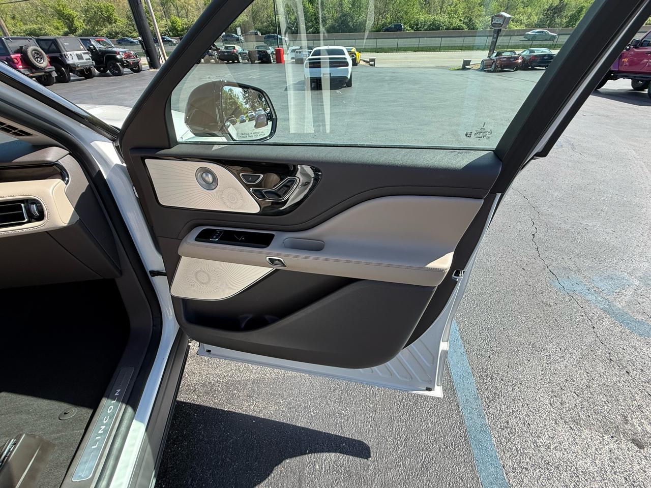 Lincoln Aviator Reserve AWD 2020