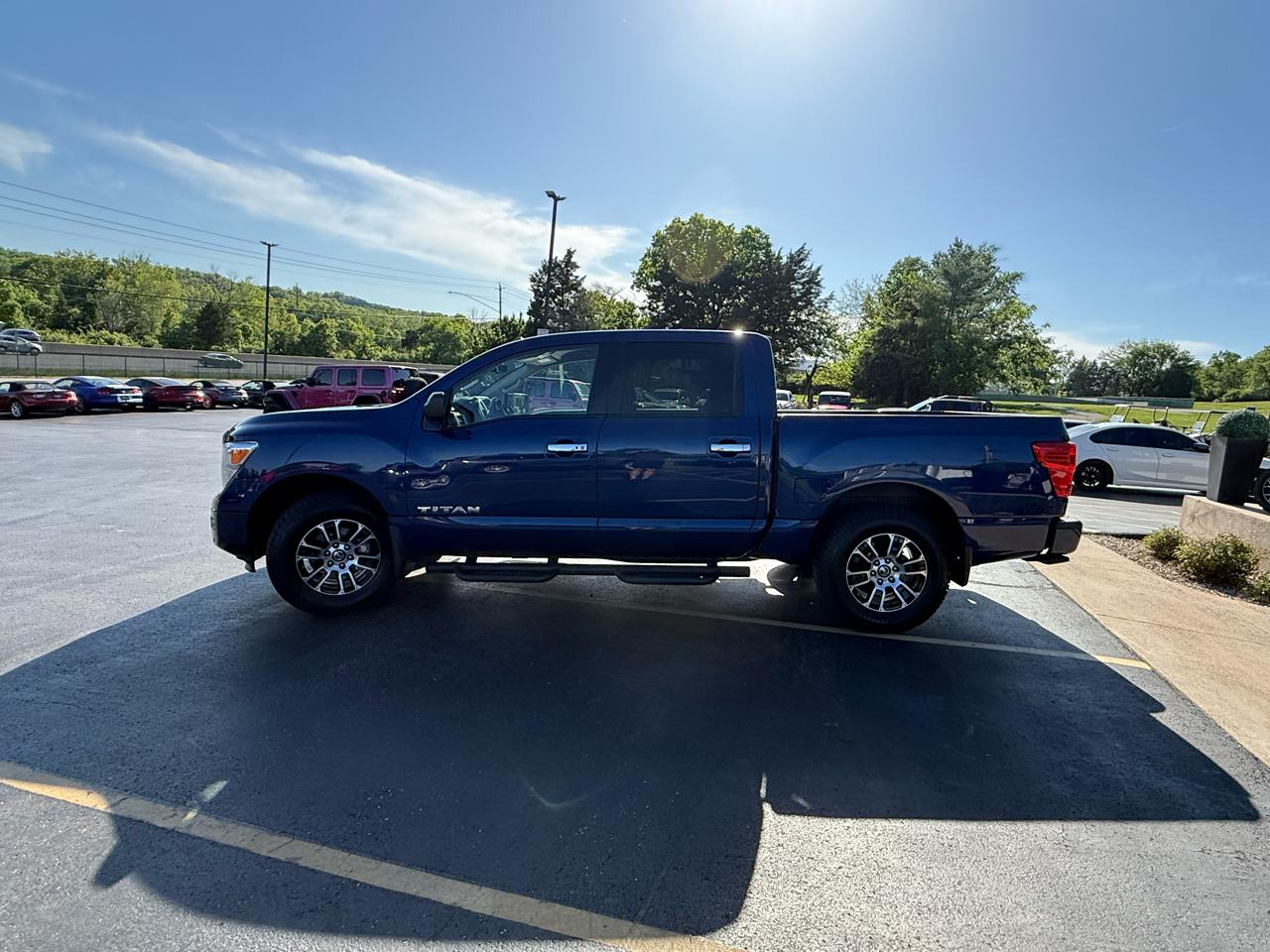 Nissan Titan 4x4 Crew Cab SV 2021