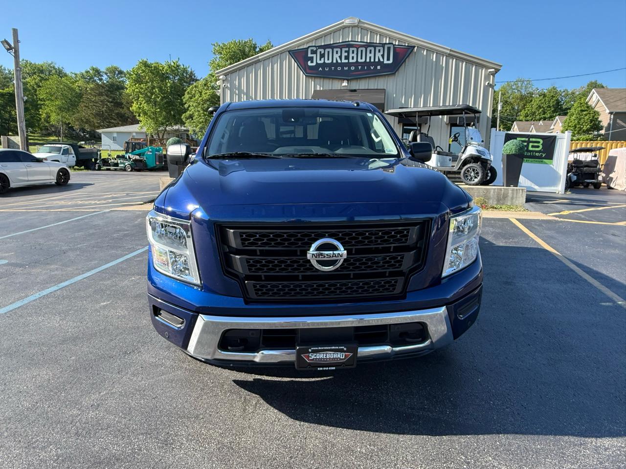 Nissan Titan 4x4 Crew Cab SV 2021