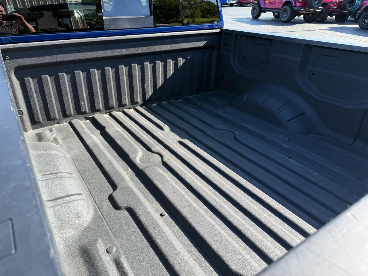Nissan Titan 4x4 Crew Cab SV 2021